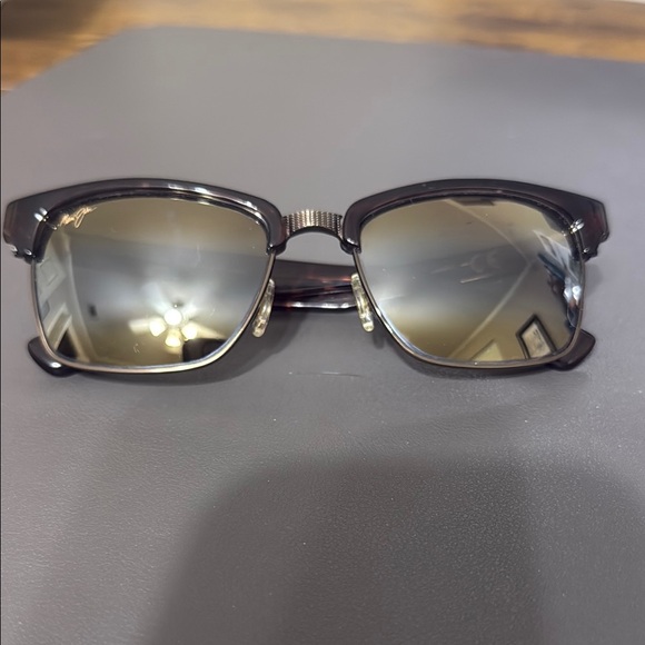 Stylish Black Sunglasses